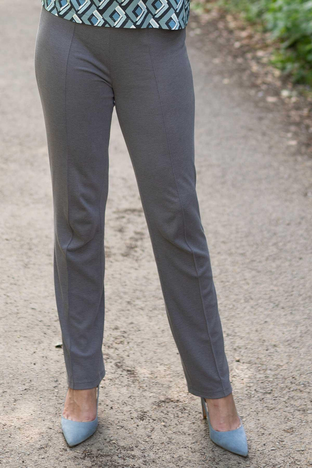 Lebek Causal Trouser - Carr & Westley