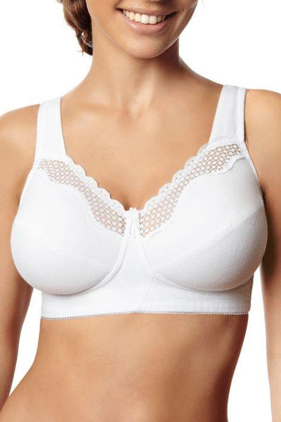 https://www.carrandwestley.co.uk/cdn/shop/files/cotton-comfort-bra-white-lessspan-style-background-color-rgb-246247248-color-rgb-283033-greater-bestform-lessspangreater-carr-and-westley_400x.jpg?v=1691666244