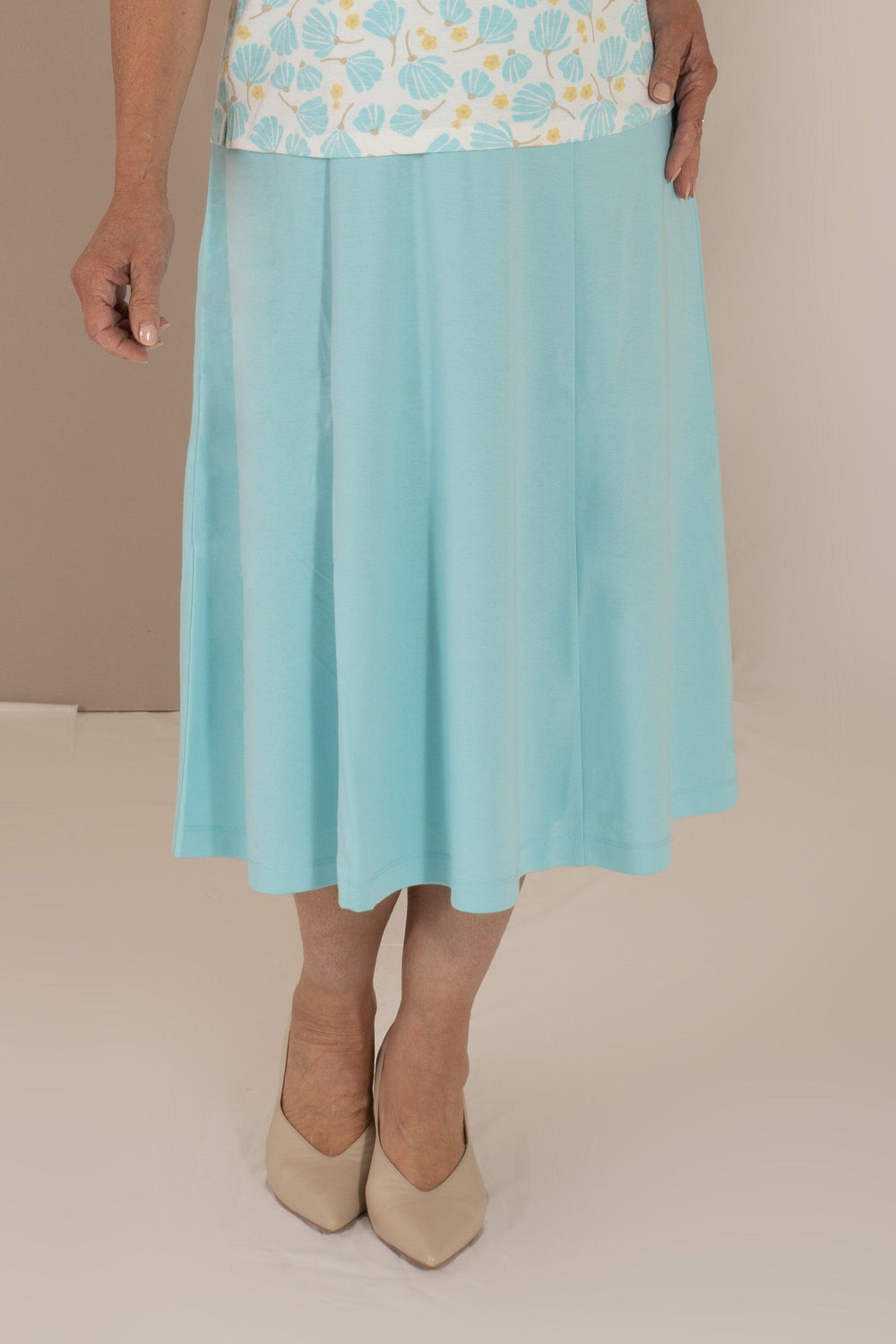 Plain Jersey Skirt - Carr & Westley