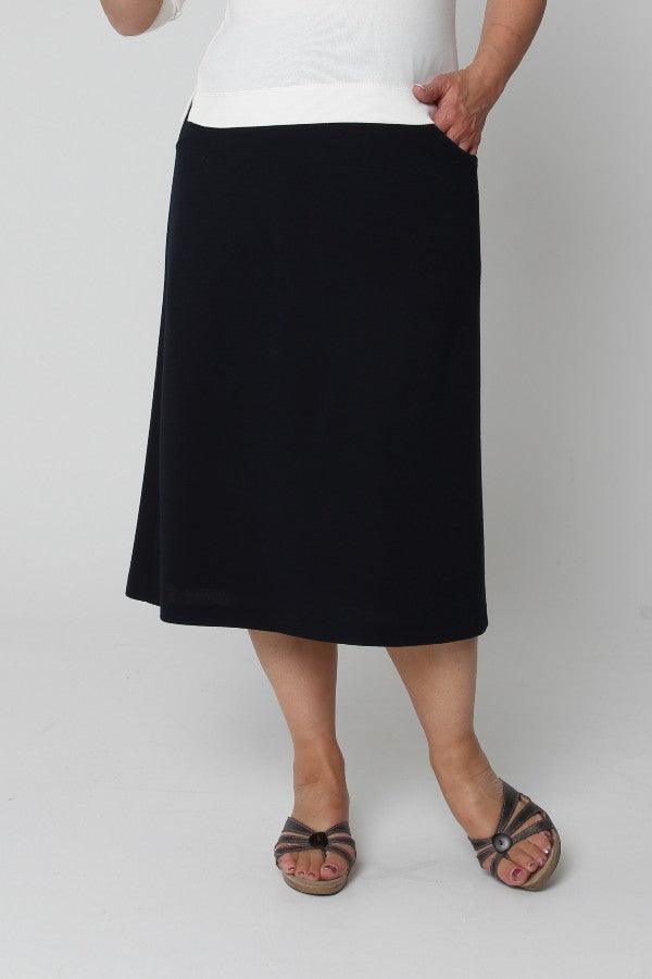 Tudeley Skirt - Navy - Carr & Westley